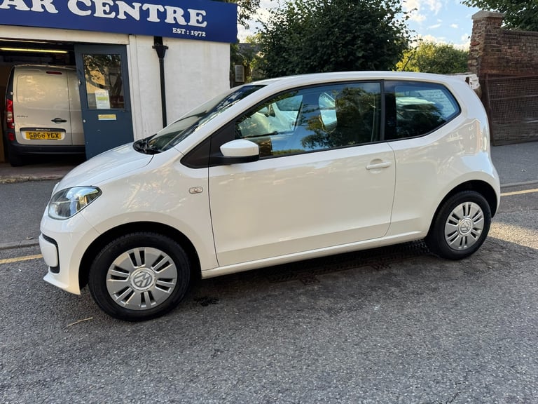 2014 Volkswagen up! 1.0 Move Up 3dr HATCHBACK Petrol Manual