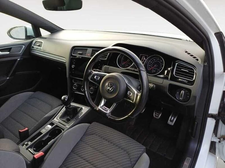 2019 Volkswagen Golf 2.0 TDI R-Line Hatchback 5dr HATCHBACK Diesel Manual