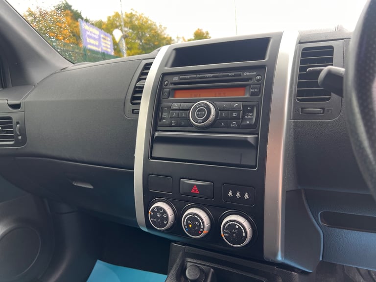 2011 Nissan X-Trail 2.0 dCi Acenta SUV 5dr Diesel Manual 4WD Euro 5 (173 ps)