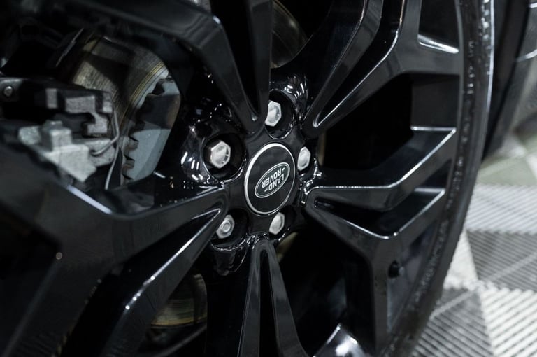 2024 Land Rover Range Rover Velar 2.0 P250 Dynamic HSE SUV 5dr Petrol Auto 4WD Euro 6 (s/s) (249 ...