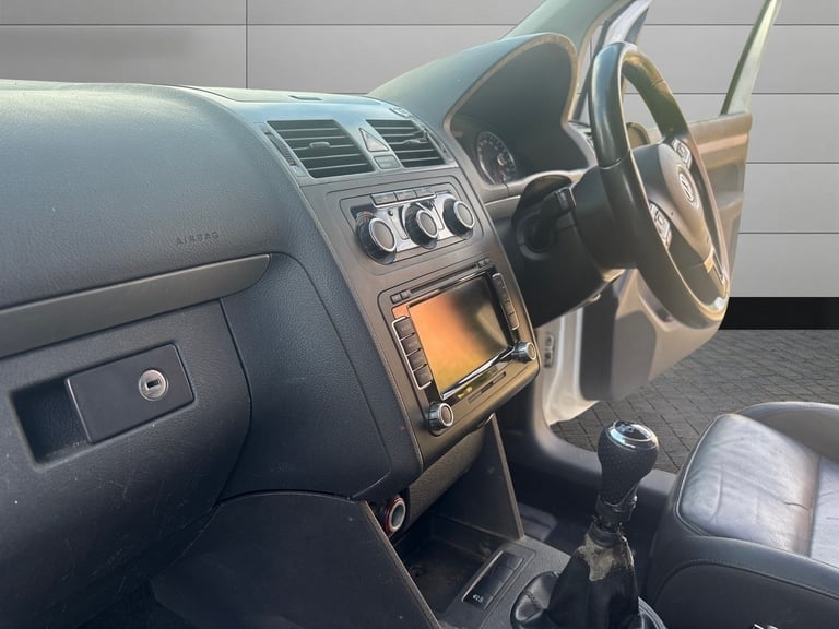 VOLKSWAGEN CADDY 2.0 TDI BKD Engine 2013