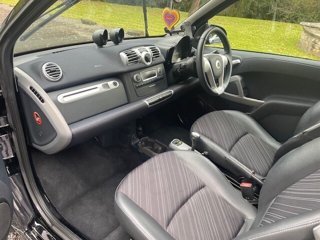 2014 smart fortwo Edition21 mhd 2dr Softouch Auto COUPE Petrol Automatic