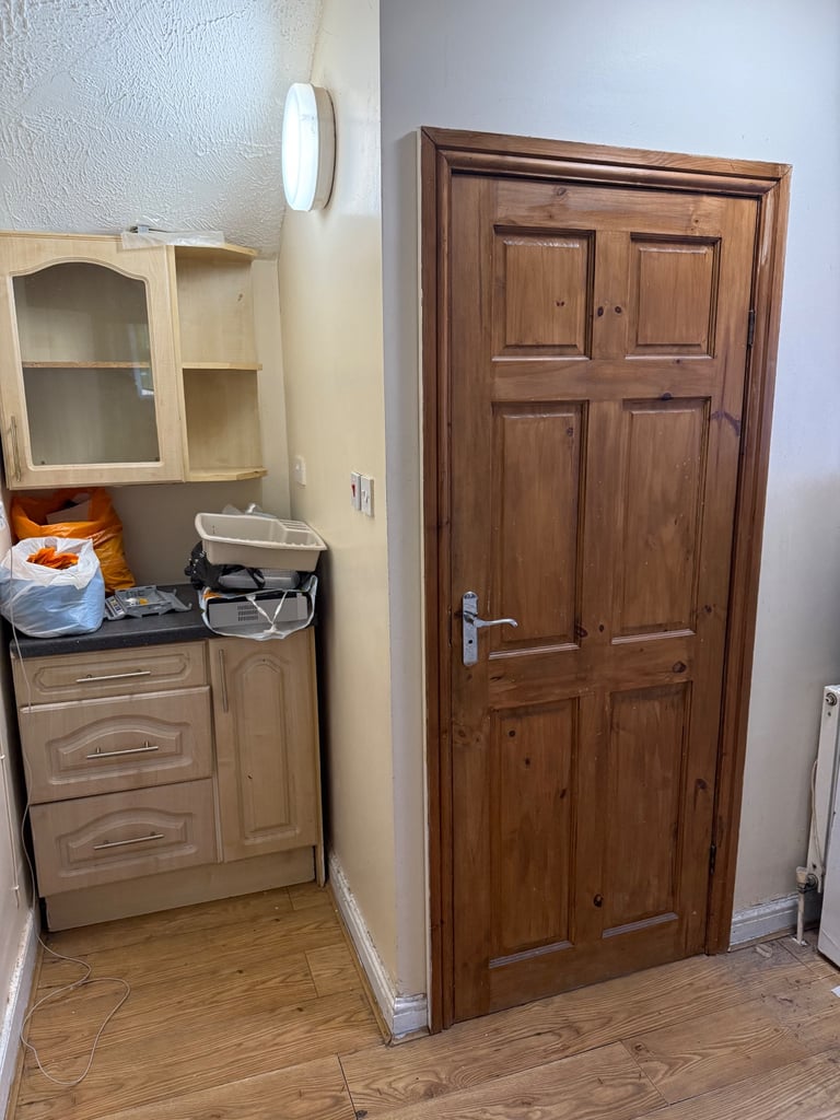 A large Studios Flat in B6, self contained at £850 per month all inclusive of bills