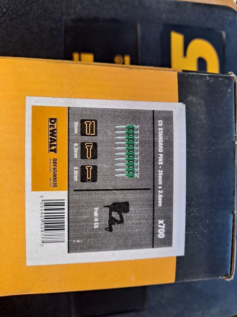DeWalt C5 Trak-it gun, Concrete nail gun with box of nails
