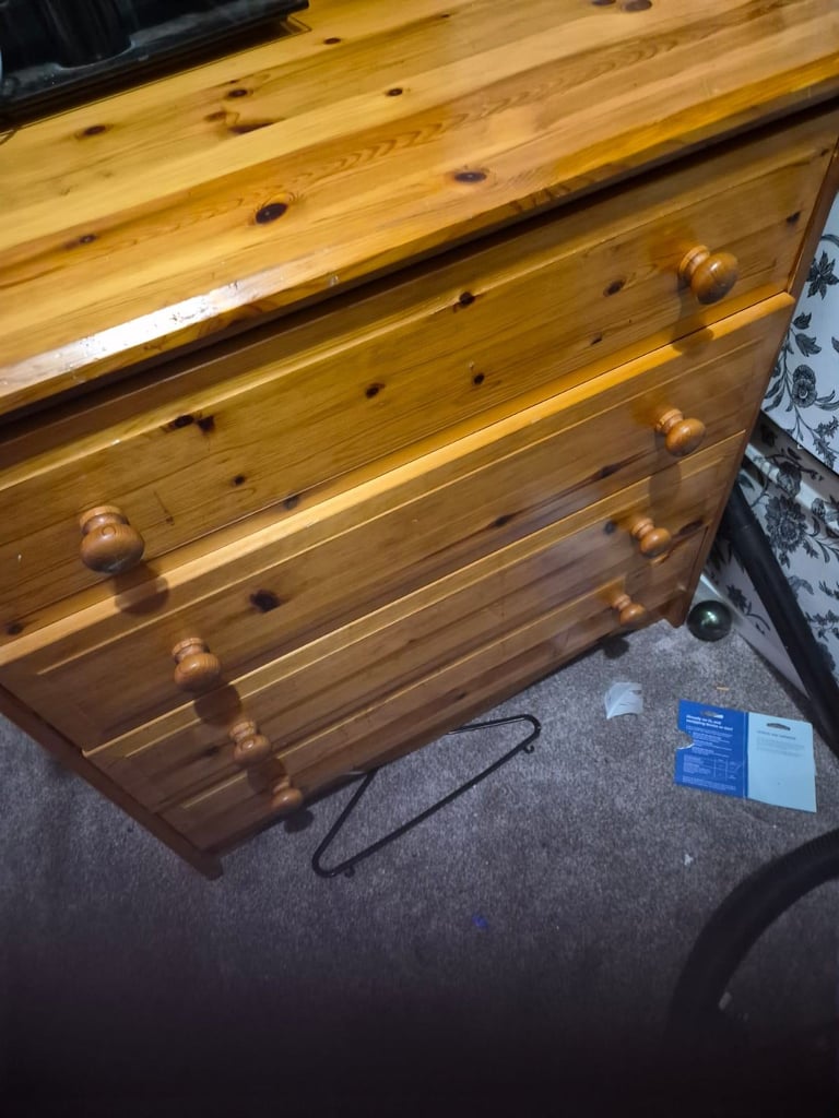Pine 4 drawers 
