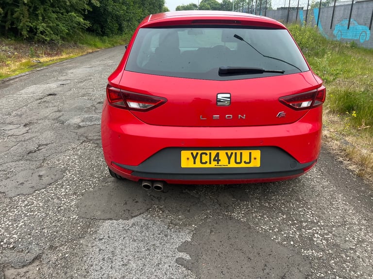 2014 Seat Leon FR 2.0 TDi 180bhp 113,000 miles mot 1 year road tax for 1 year 