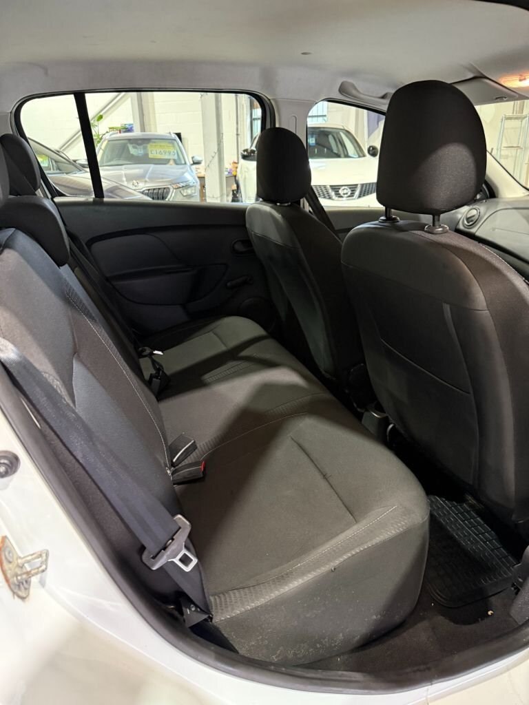 2017 Dacia Sandero 1.5 dCi Ambiance Hatchback 5dr Diesel Manual Euro 6 s/s 90 ps Hatchback Diesel...