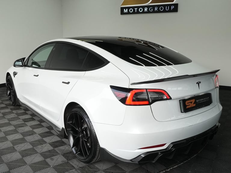 2019 Tesla Model 3 Long Range AWD 4dr Auto SALOON ELECTRIC Automatic