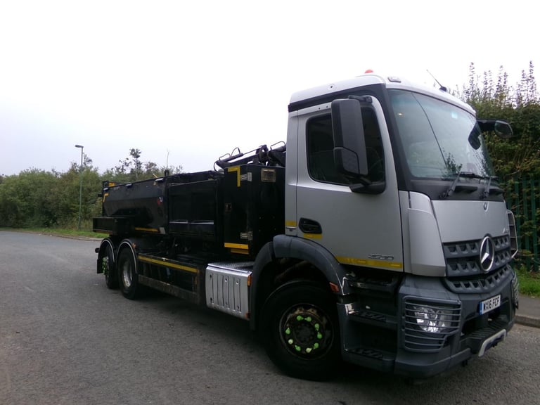 2016 (16) MERCEDES AROCS 2530 L ECON ROADMENDER HOTBOX. 26 TON GVW. EX CONDITION