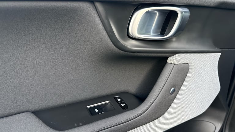 2022 Polestar Polestar 2 Single Motor 78kWh Long Range Fastback 5dr Electric Auto FWD (231 ps) Ha...