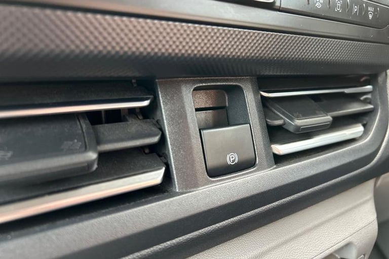 2025 Ford Transit Custom 280 Limited AUTO L2 LWB FWD 2.0 EcoBlue 136ps, PLYLINED Automatic Panel ...