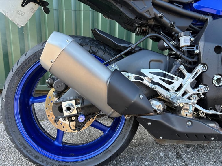 Yamaha MT10 Blue 2020 Excellent Condition Full History only 7400 Miles