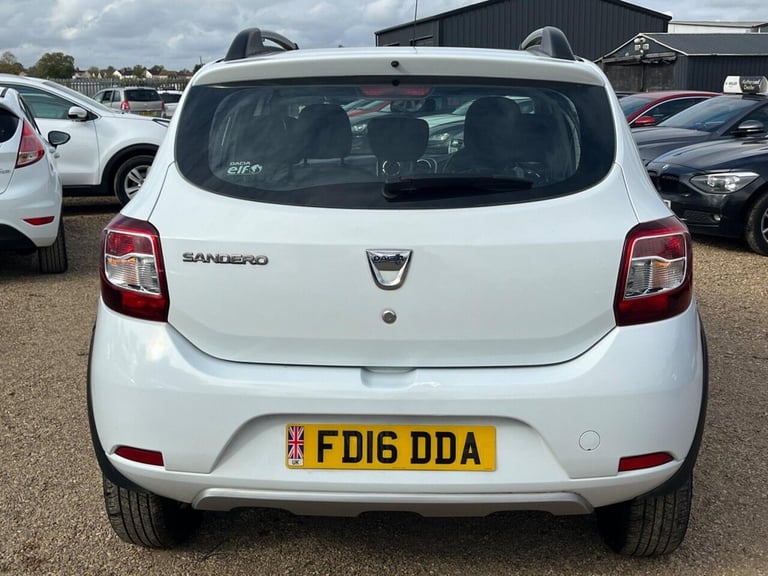2016 Dacia Sandero Stepway 0.9 TCe Ambiance 5dr [Start Stop] HATCHBACK PETROL Manual