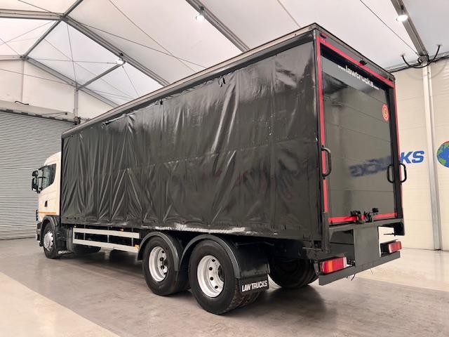 Scania 114 340 6x2 10 Tyre Sleeper Cab Curtainsider