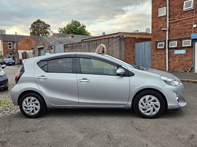 2016 Toyota Aqua 1.5 VVT-I Hybrid Petrol CVT Automatic  Hatchback Hybrid Electric Automatic