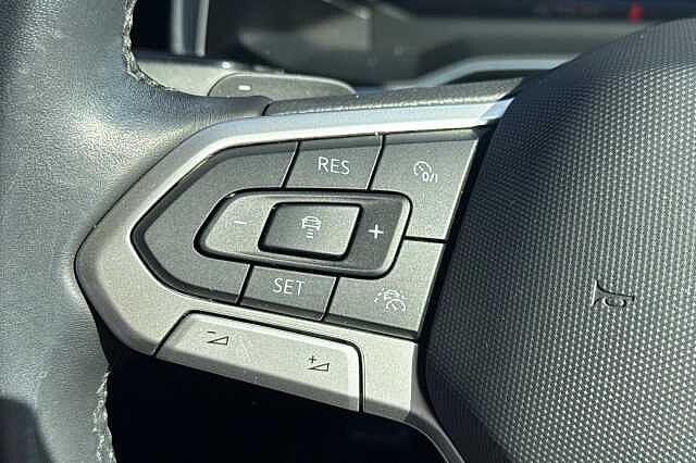 2023 Volkswagen Polo 1.0 TSI 110 R-Line 5dr DSG + 17' BERGAMO ALLOYS + HEATED SEATS + SPARE WHEE ...