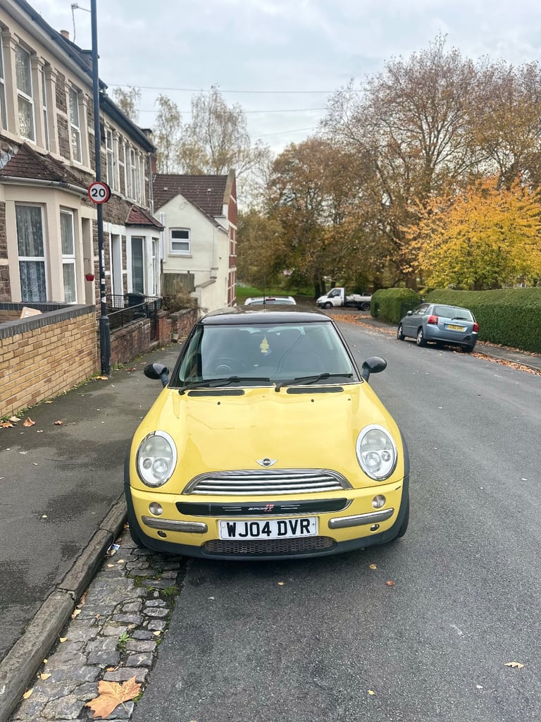 Mini, HATCHBACK, Hatchback, 2004, Manual, 1598 (cc), 3 doors