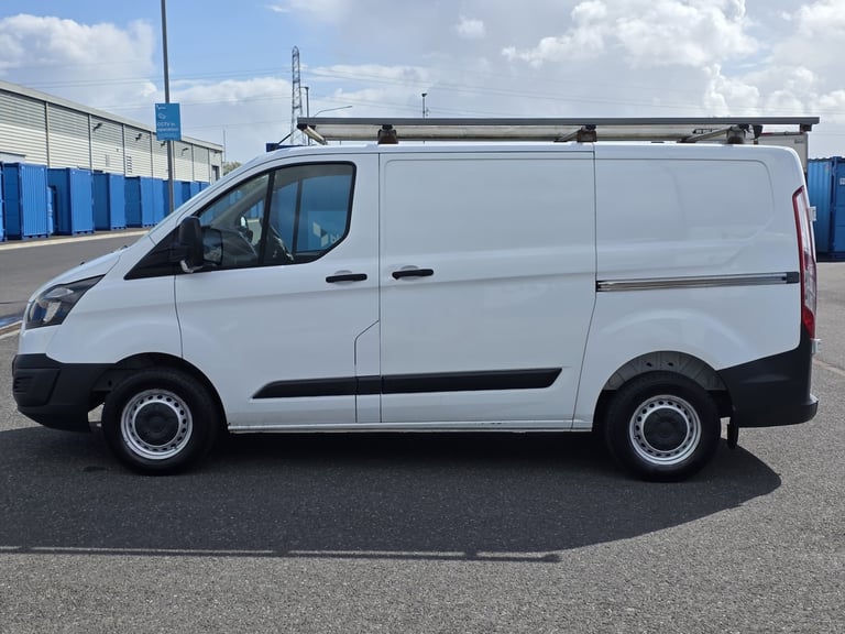2015 Ford Transit Custom 2.2 TDCi 100ps Low Roof Van PANEL VAN Diesel Manual