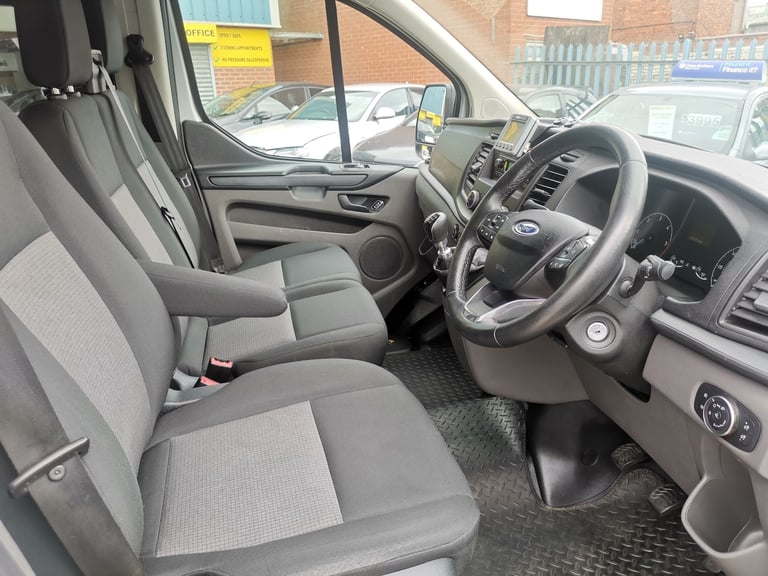 2018 Ford Transit Custom 2.0 TDCi 105ps Low Roof D/Cab Van PANEL VAN Diesel Manual