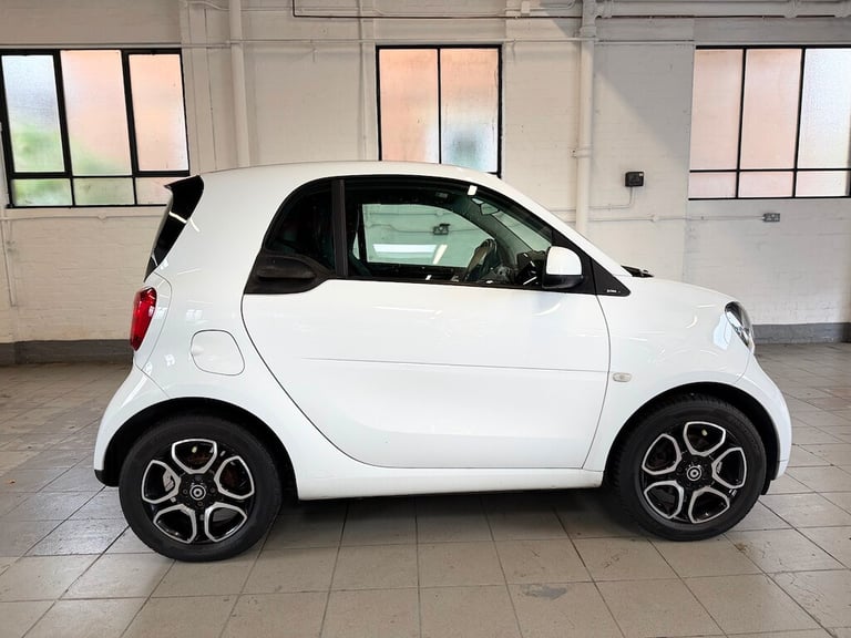2016 smart fortwo 1.0 Prime Premium 2dr Auto COUPE PETROL Automatic