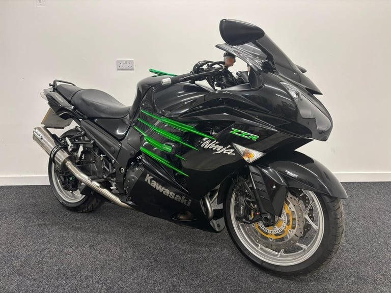 image for KAWASAKI ZZR1400 FDFA SPECIAL EDITION ** MOT AUG 2026 - PIPE WERX EXHAUSTS **