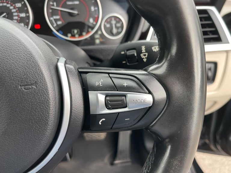 2016 BMW 3 Series 2.0 318d M Sport Auto Euro 6 (s/s) 4dr SALOON Diesel Automatic