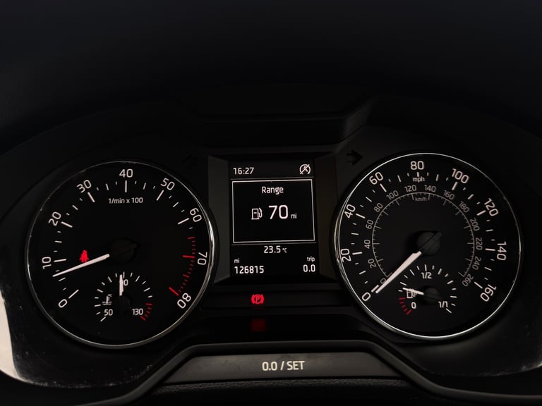 2014 Skoda Octavia 1.4 TSI SE 5dr HATCHBACK Petrol Manual