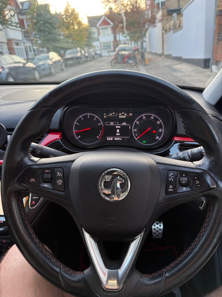 image for Vauxhall Corsa SRI EcoFlex 1.4 Petrol (2015 – 65 reg) Manual, 1398 (cc), 5 doors – Cheap to Run