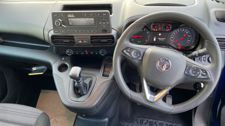 2022 Vauxhall Combo Life 1.5 Turbo D Edition MPV 5dr Diesel Manual 6Spd Euro 6 (s/s) (100 ps) MPV...