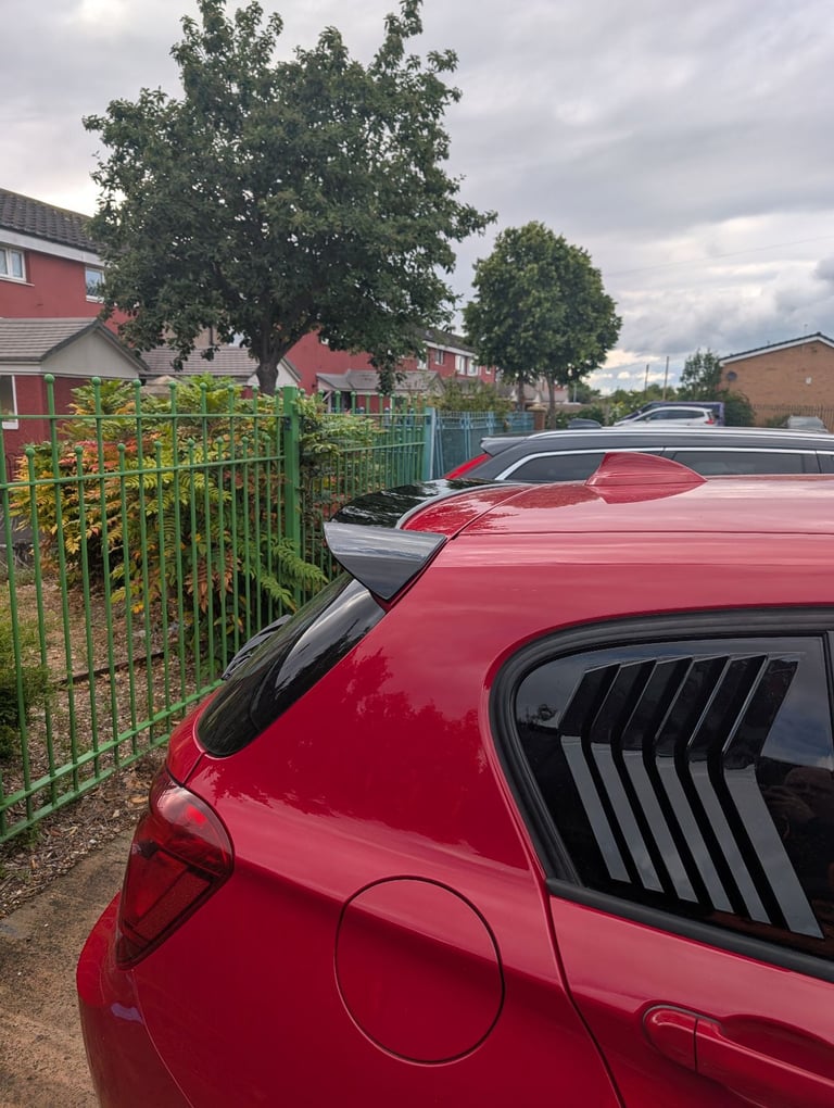 BMW, 1 SERIES, Hatchback, 2012, Manual, 1995 (cc), 5 doors