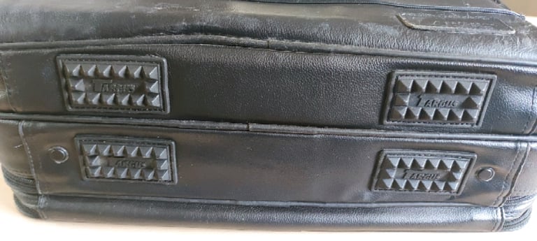 Targus leather laptop briefcase.  