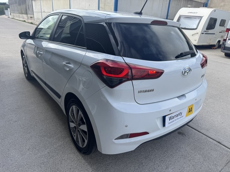 2016 Hyundai i20 1.2 GDI PREMIUM 5DR Manual Hatchback Petrol Manual