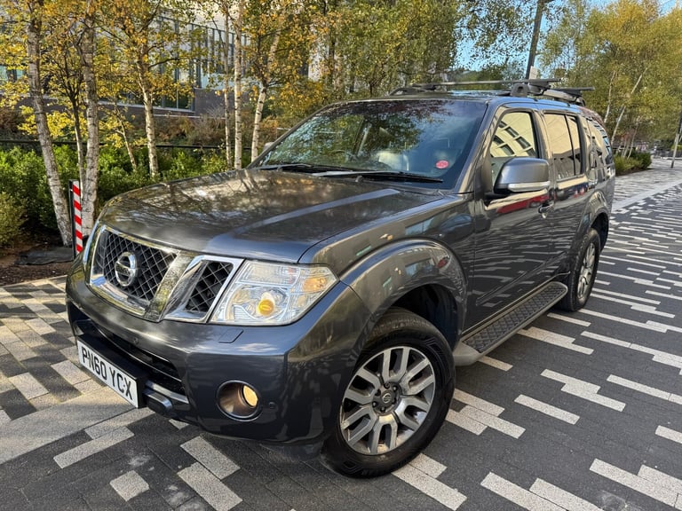 2010 NISSAN PATHFINDER TEKNA 2.5 DCI STATIONWAGON AUTOMATIC GREY 7 SEATER 5dr 