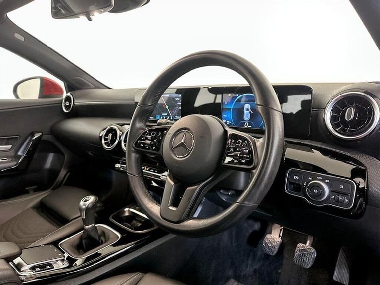 2019 Mercedes-Benz A-Class 1.3 A180 SE Euro 6 (s/s) 5dr Manual Hatchback Petrol Manual
