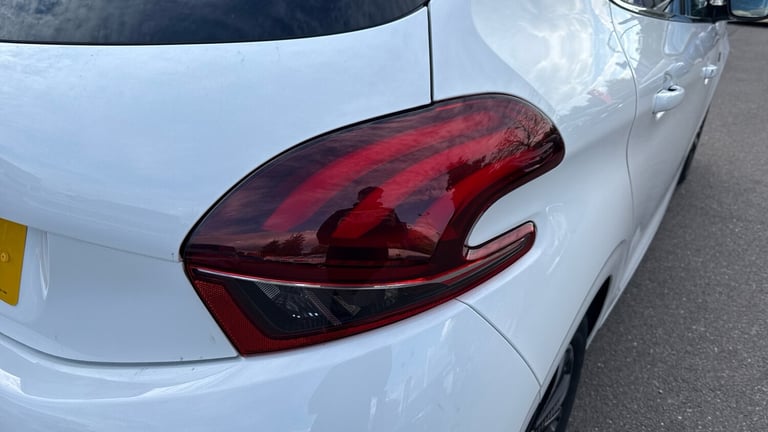 2019 Peugeot 208 1.2 PureTech Tech Edition Hatchback 5dr Petrol Manual Euro 6 (s/s) (82 ps) Hatch...