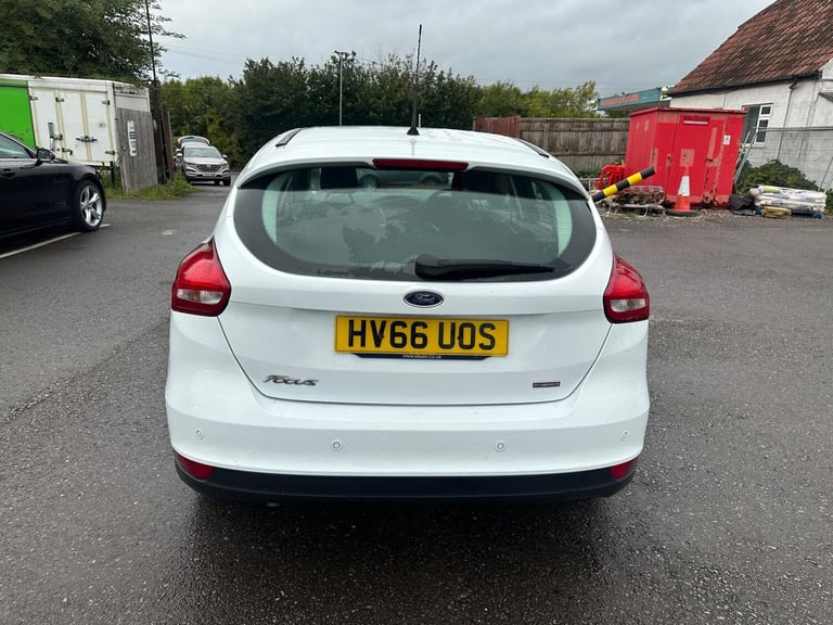 2016 Ford Focus 1.0T EcoBoost Titanium Euro 6 (s/s) 5dr HATCHBACK Petrol Manual