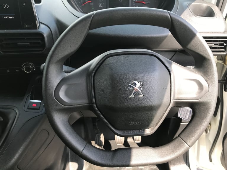 2020 Peugeot Partner L1 1000 1.5BLUE HDI 100PS PROFESSIONAL EURO 6 Small Van Diesel Manual