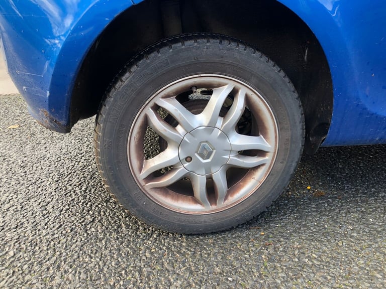 2009 Renault Clio 1.2 TCE Dynamique 3dr [AC] HATCHBACK Petrol Manual