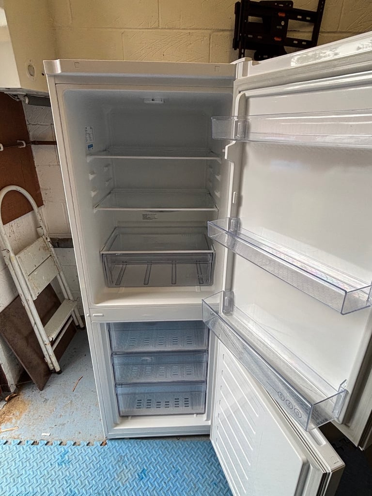 White Beko Fridge Freezer