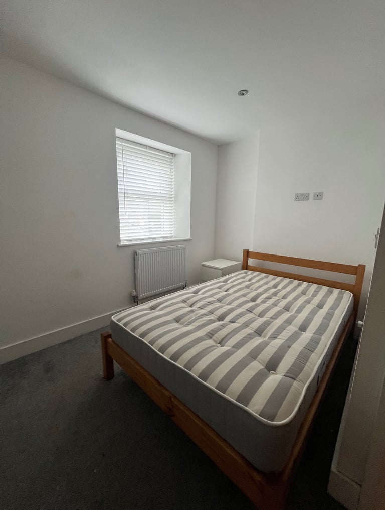 🌟 Double Room – High Street, Paulton BS39 7NW 🌟