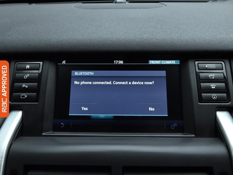 2016 Land Rover Discovery Sport 2.0 TD4 SE Tech SUV 5dr Diesel Auto 4WD Euro 6 (s/s) (180 ps) SUV...