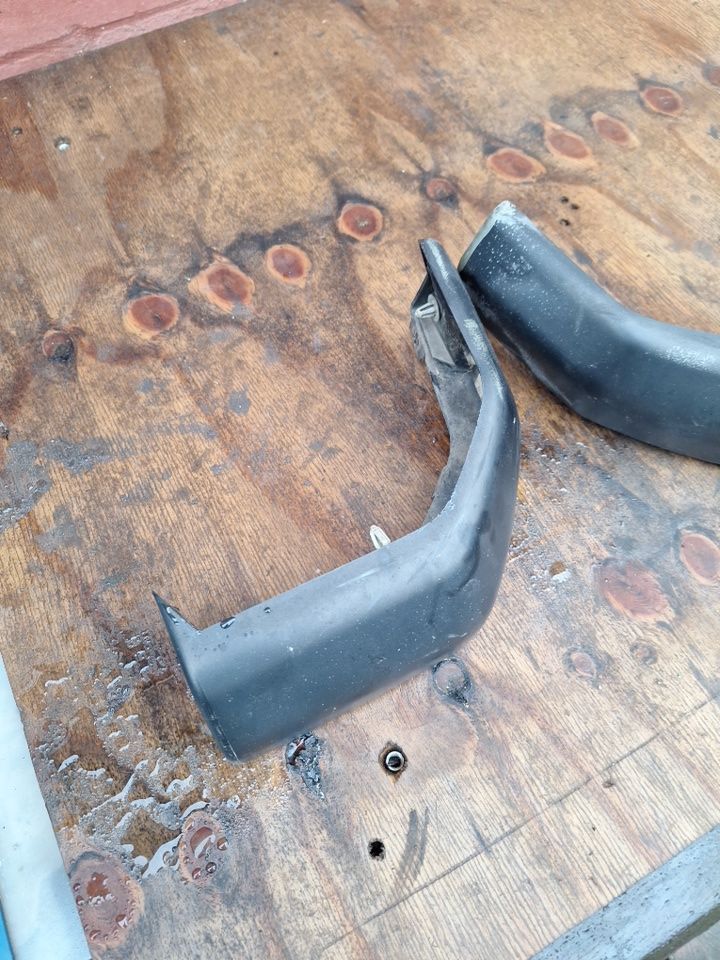 Discovery td5 rear corner trims pair 