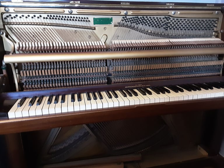 Dagmar piano 