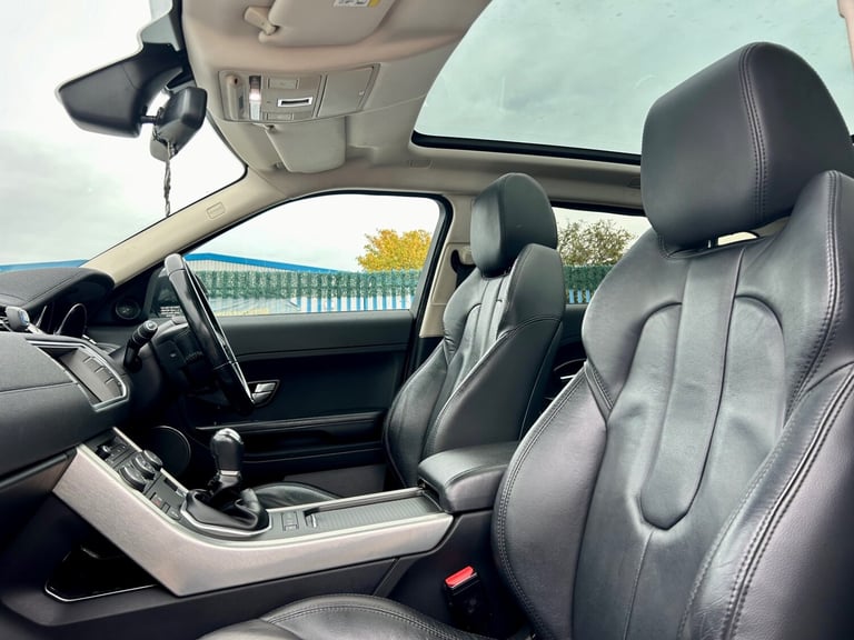 2014 Land Rover Range Rover Evoque 2.2 SD4 Pure 5dr [Tech Pack] ESTATE Diesel Manual