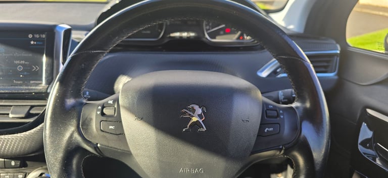 2018 PEUGEOT 208 ALLURE 1.2 ULEZ 