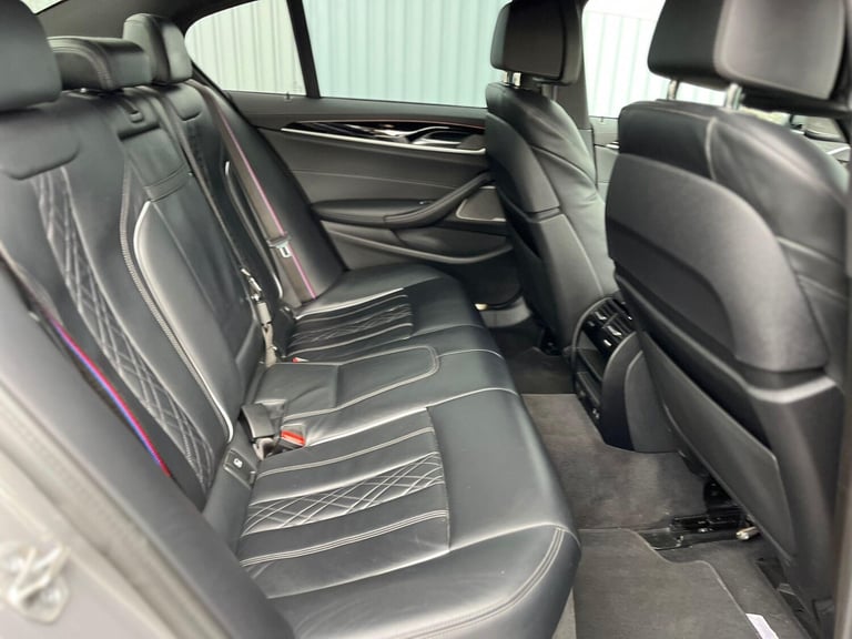 2021 BMW 5 Series 3.0 530d MHT M Sport Steptronic xDrive Euro 6 (s/s) 4dr SALOON Diesel/Electric ...