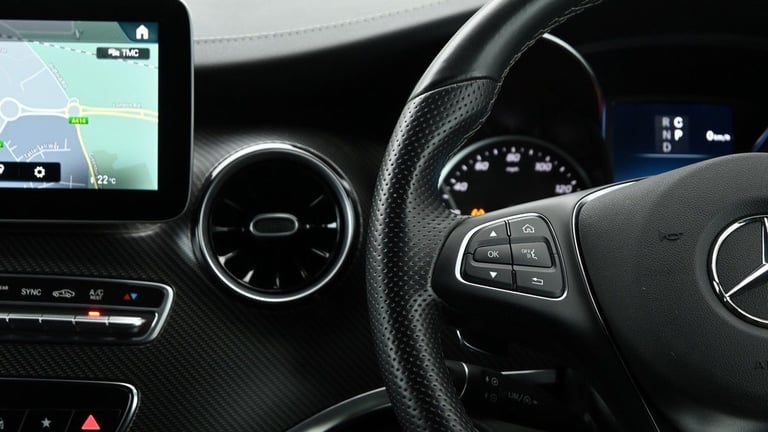 2023 Mercedes-Benz V-Class 2.0 V300d AMG Line MPV 5dr Diesel G-Tronic+ Euro 6 (s/s) XLWB (237 ps)...