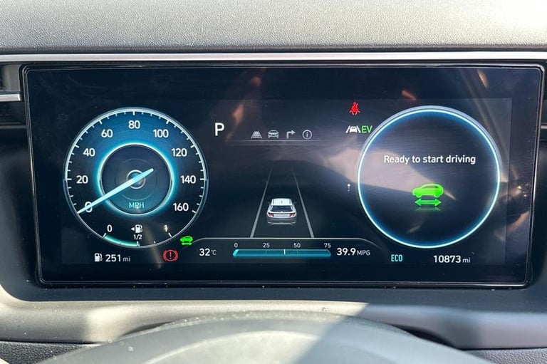 2023 Hyundai TUCSON 1.6 h T-GDi Ultimate SUV 5dr Petrol Hybrid Auto Euro 6 (s/s) (230 ps) Autom S...