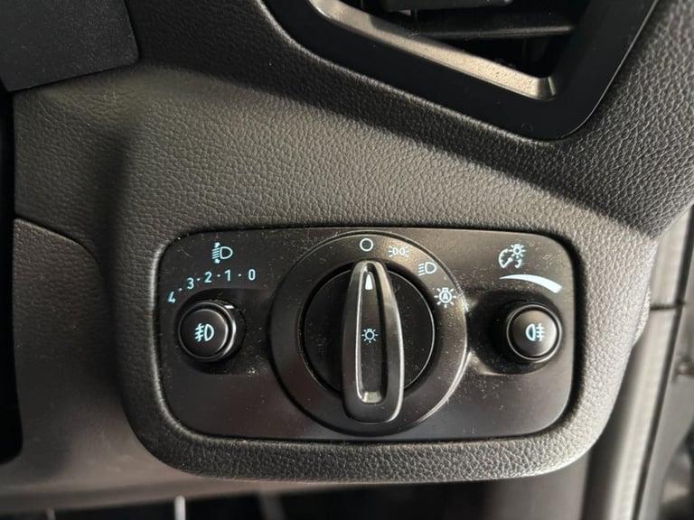 2019 Ford Kuga 1.5 TDCi EcoBlue Titanium Edition SUV 5dr Diesel Manual Euro 6 (s/s) (120 p HATCHB...