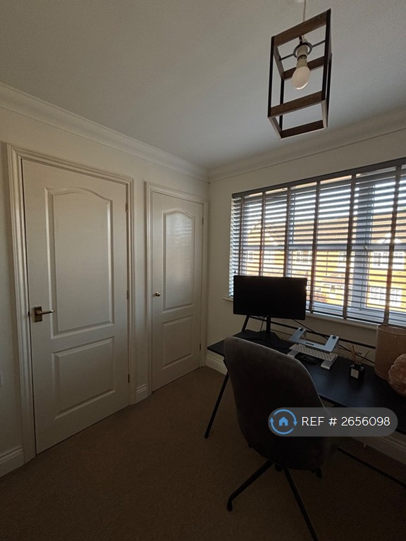 2 bedroom house in Beaver Road, Allington, Maidstone, ME16 (2 bed) (#2656098)